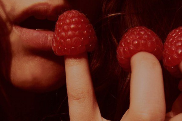 Alimentazione e ciclo mestruale: una guida pratica e semplice
